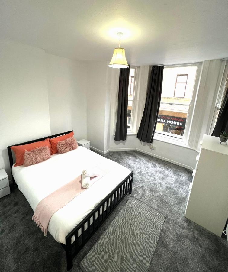 Sea La Vie Apartment Bournemouth Bagian luar foto